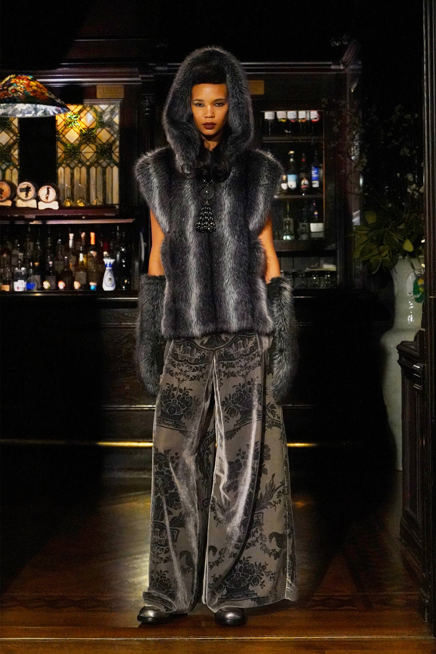 Fall 2025 Lookbook – Anna Sui